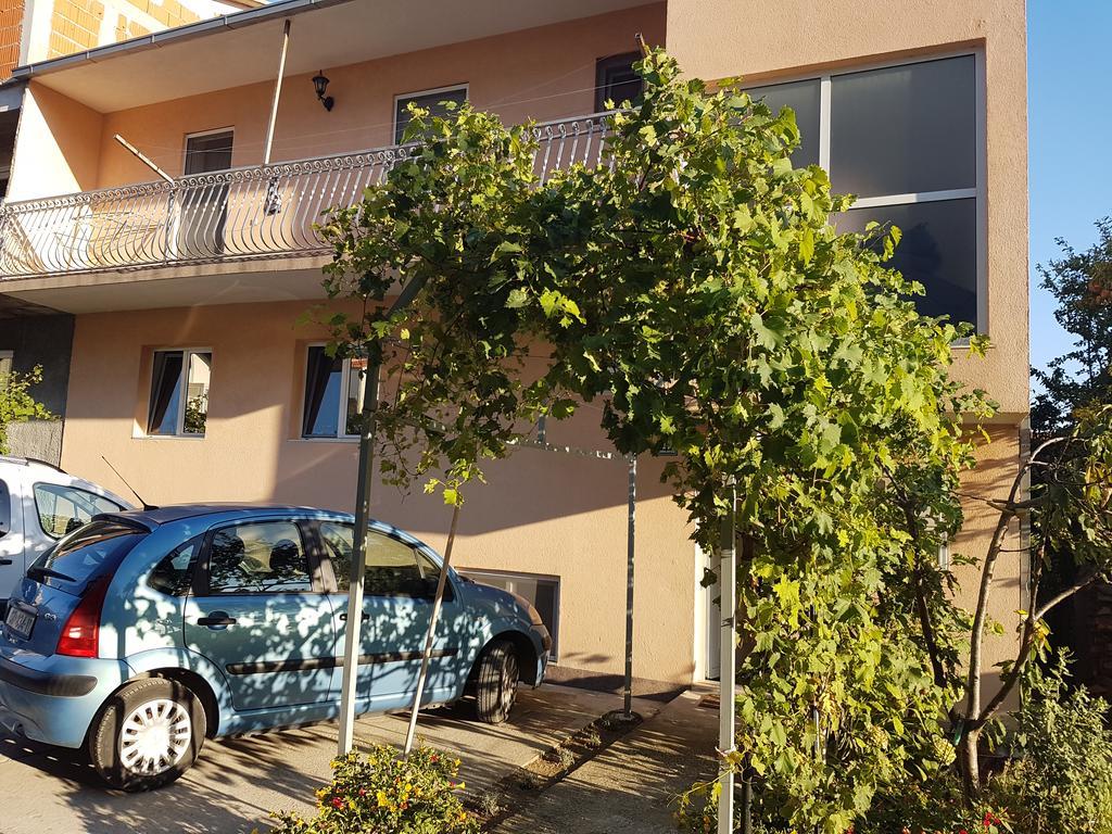 Apartment Roma คาชเตลา ภายนอก รูปภาพ